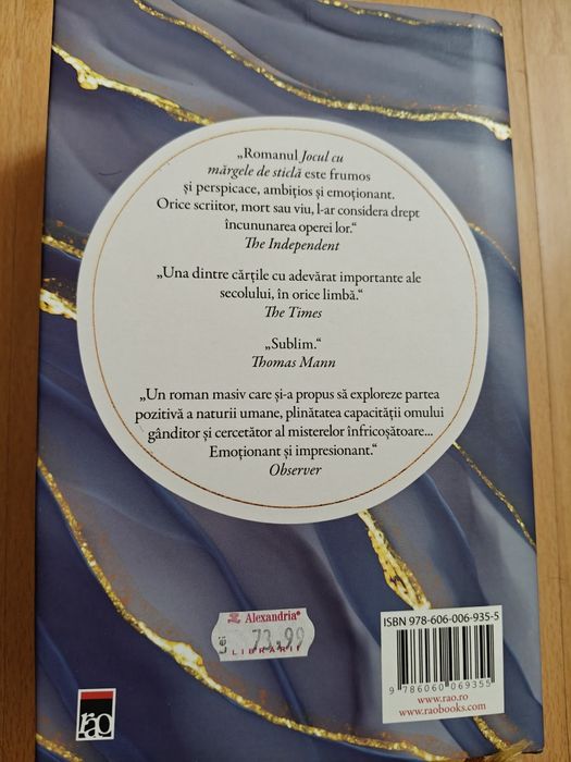 Carte Jocul cu margele de sticla