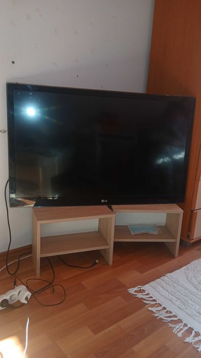 Televizor LG.display spart.doar...il vînd pentru piese