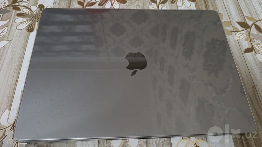 MacBook M2 Pro 2023 Space Grey
16/512GB SS