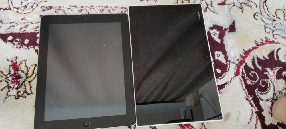 ipad и Sony разбит экран у сони