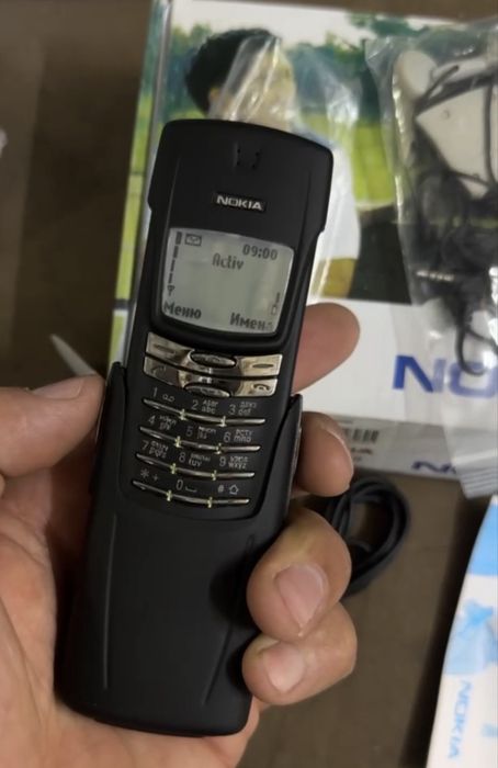 Продам Nokia 8910