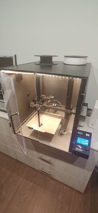 Imprimanta 3d Ender 3