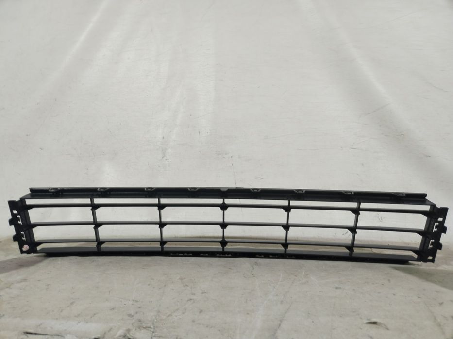 Grila inferioara + grilele proiector (set grile) bara fata VW Passat B7 2010, 2011, 2012, 2013, 2014, 2015