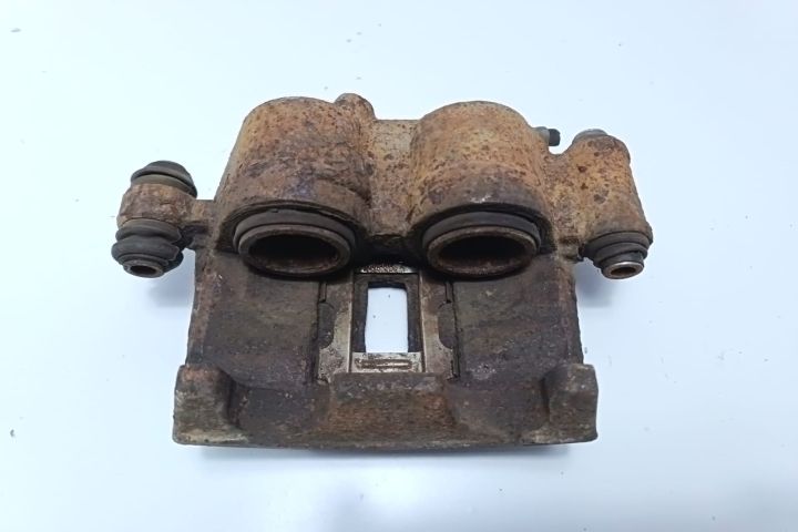 Etrier stanga fata Mercedes-Benz Sprinter a 2-a generatie 906