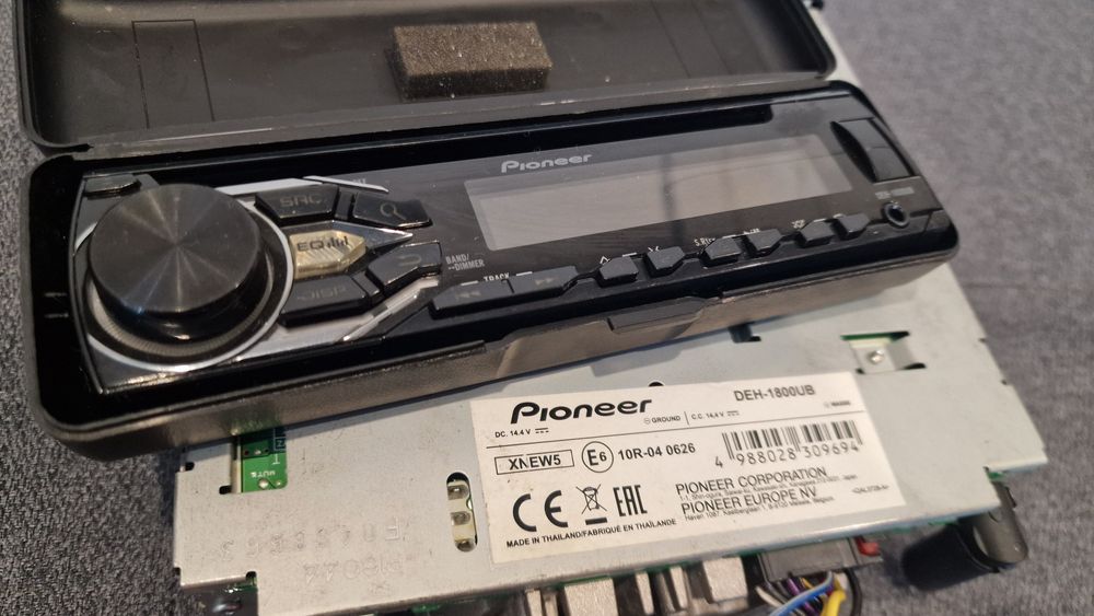 Pioneer DEH‑1800UB