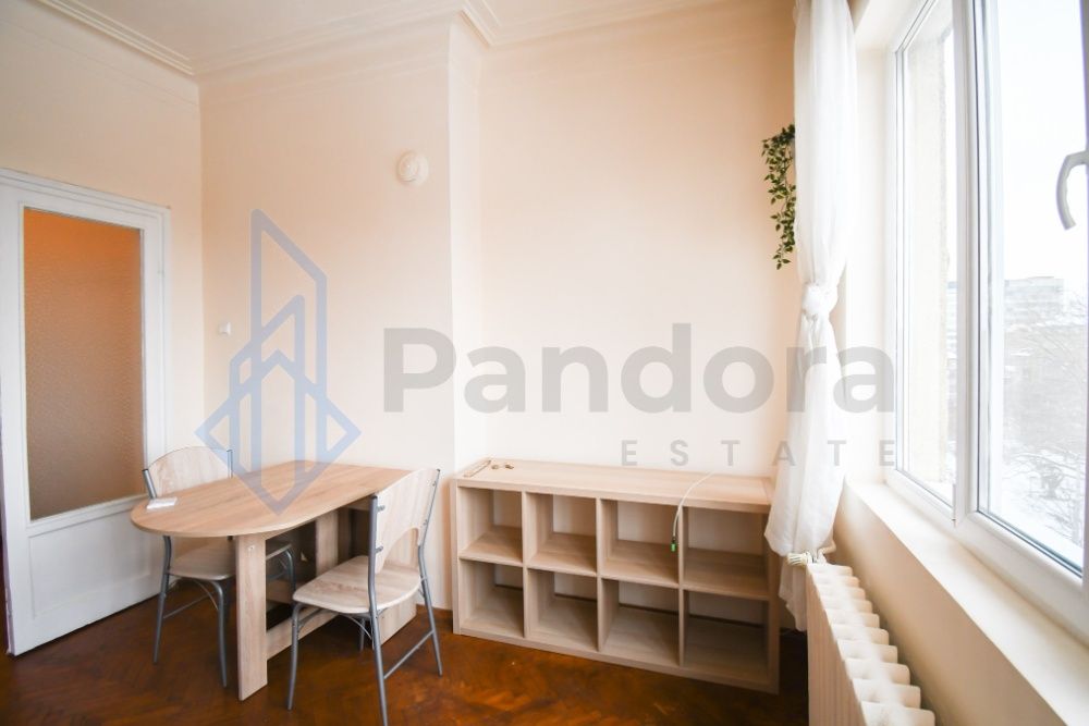 Двустаен апартамент Център - ЦУМ