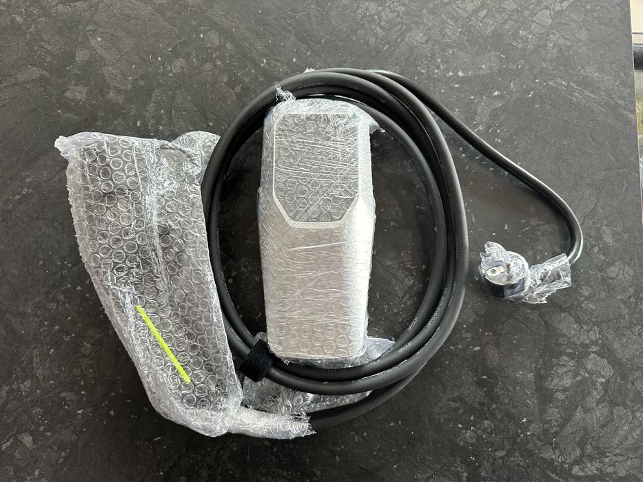 Зарядно за електромобил или Plug-in хибрид Type 2 16A