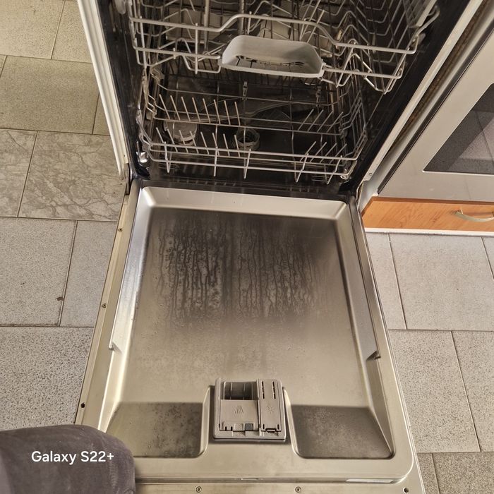 Съдомиялна 60см за пълно вграждане SIEMENS