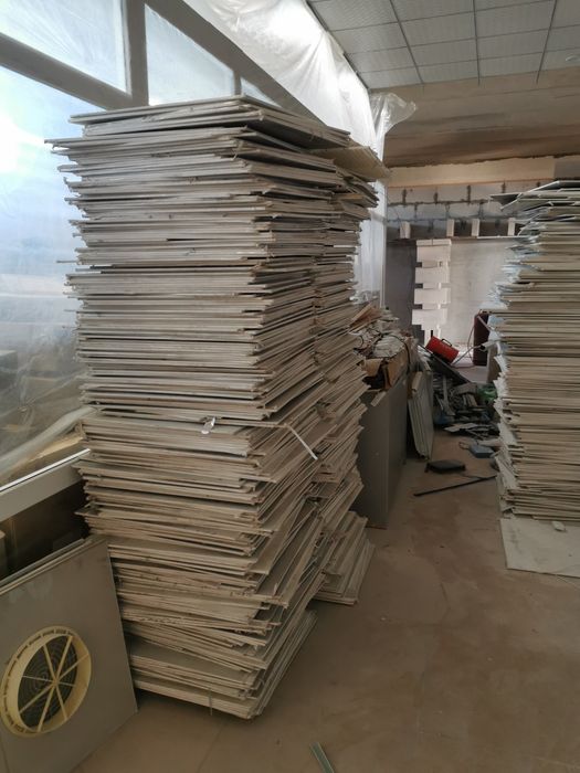 Продам плиты Армстронг