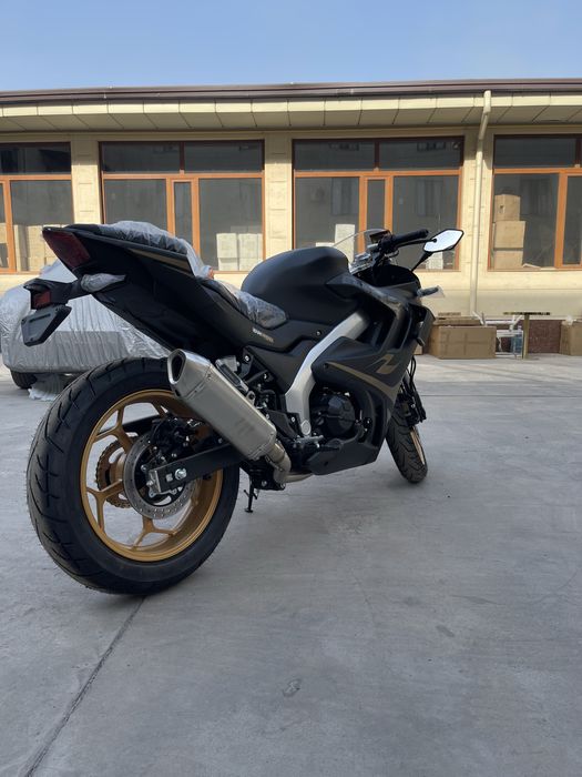 Мотоцикл 400куб Дукасу кредит