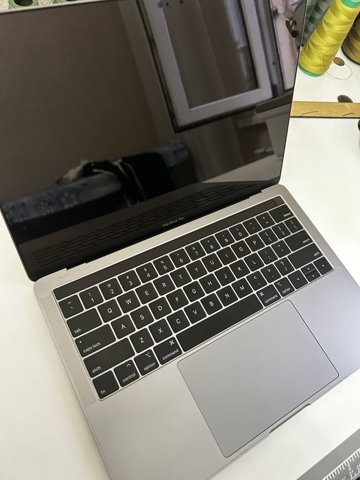 Macbook Pro 2019, в хорошем состоянии
