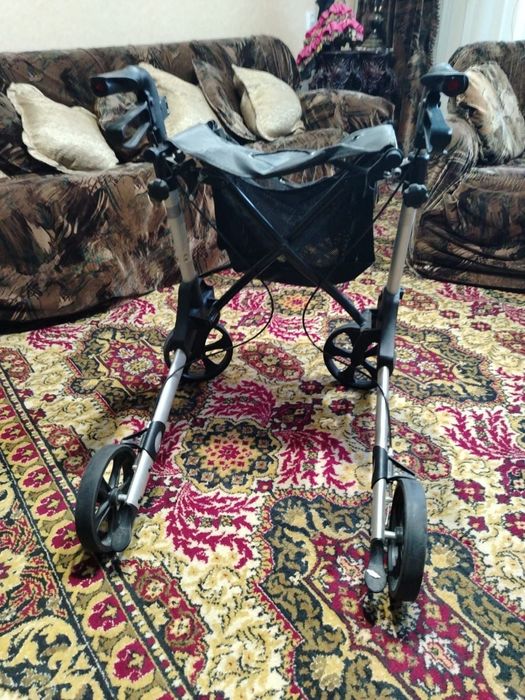 Ходунки для взрослых