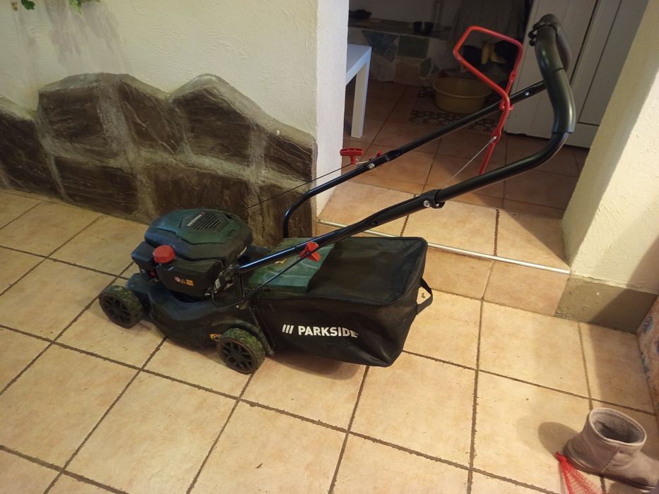 Бензинова косачка Parkside