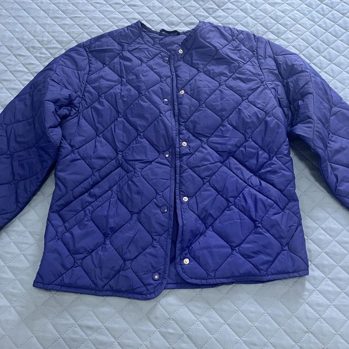 Куртки брендовые.