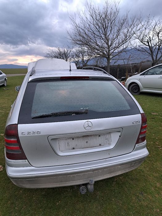 Mercedes  C 220  Дизел