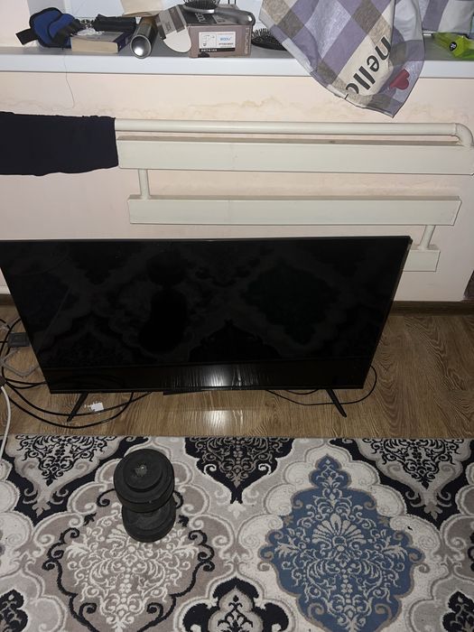 Moonx 43” Smart TV – отличное состояние