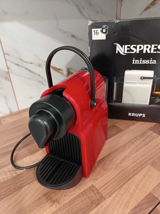 Cafetiera Nestlé  ,1 Decembrie Ilfov noua