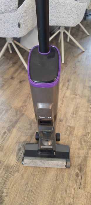 Aspirator cu spalare vertical si baterie autonomie 50 min
