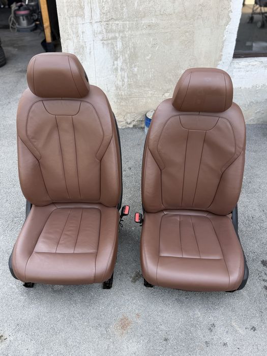 Передние сиденья F15 BMW