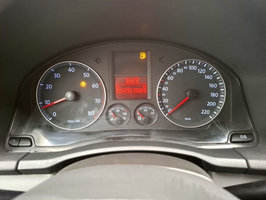 VW Golf 5 / 1.4 16Valve / 2005