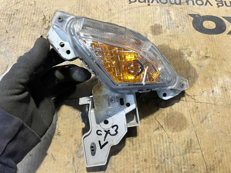 Ляв Мигач K2442W2706 Mazda CX3 77kW 1.5дизел 2015