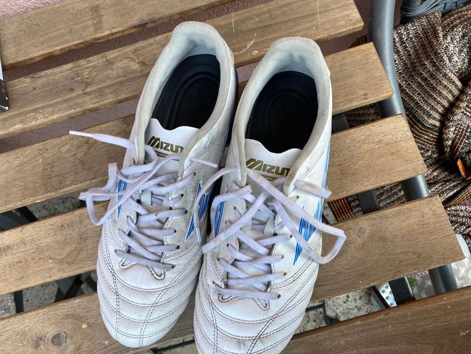 Футболни бутонки МИЗУНО MORELIA NEO IV професионални номер 40-ти