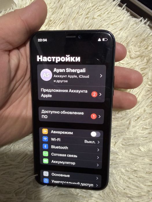 Продам Айфон 11 про