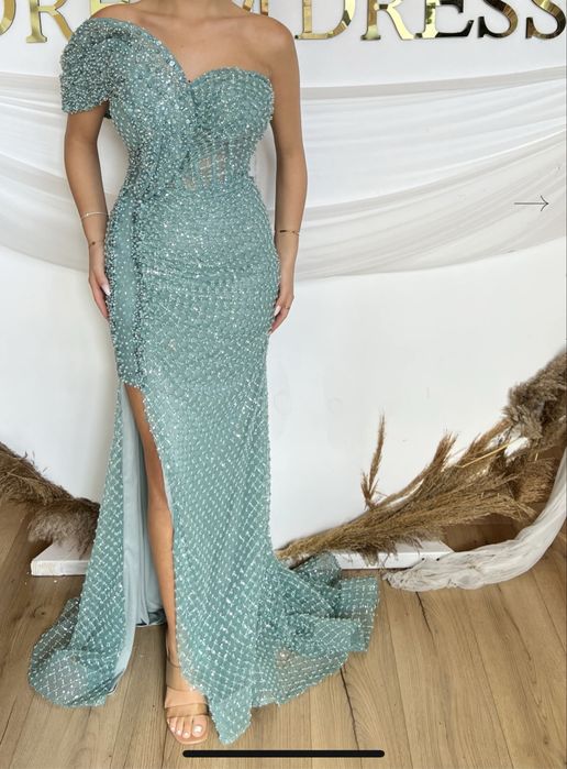 Rochie eleganta lunga, rochie de nasa