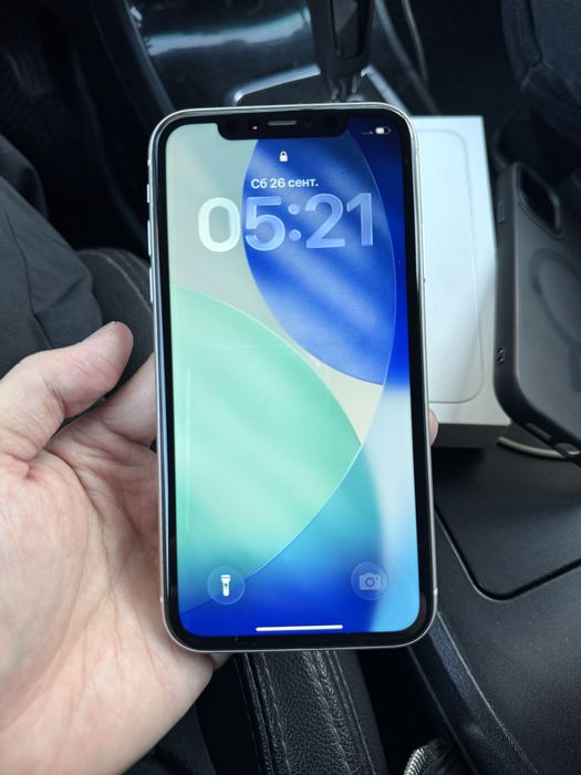 iPhone 11 128Gb в отличном состоянии