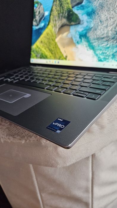 Laptop Dell Latitude 2in1 7440