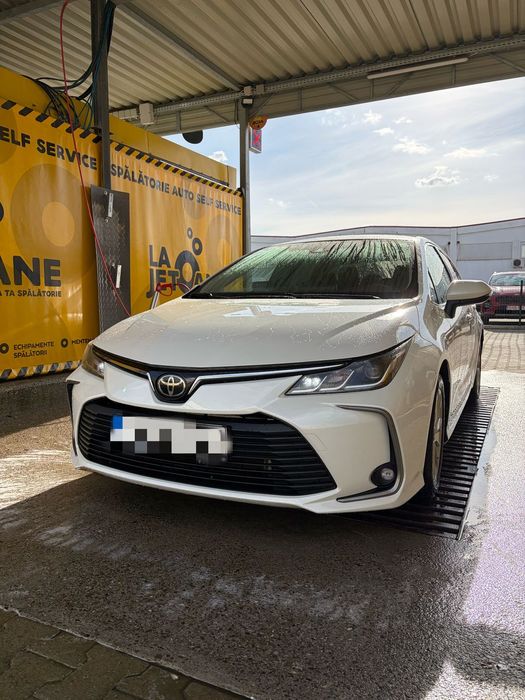 Toyota Corolla Toyota Corolla Exclusive 1.6 Valvematic 132 CP Automat • Garantie