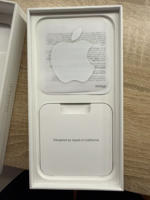 IPhone 14 Plus бял 128 GB+ калъфи 100% Battery Health