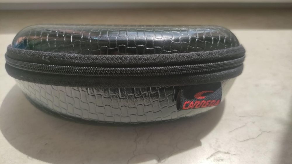 Carrera Слънчеви очила.