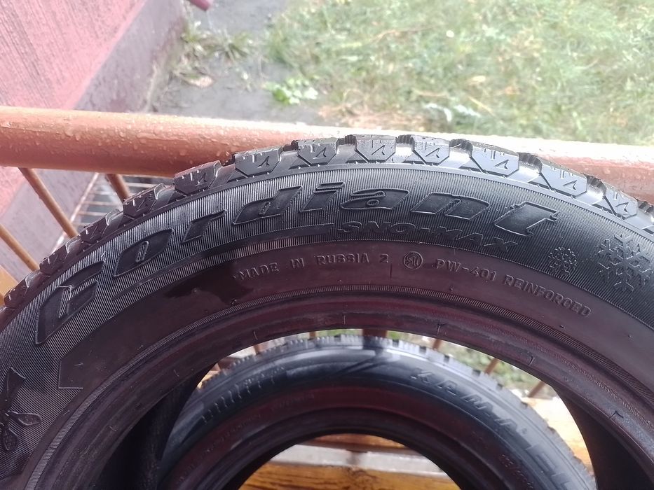 Продам б/у резину R16
