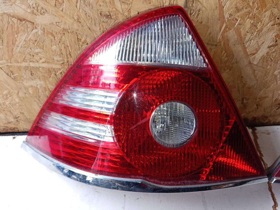 Фара ксенон, фонари рейсталинг Ford Mondeo 3 (Форд Мондео 3), привозн.