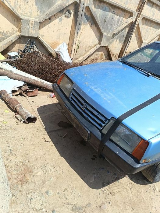Vaz Lada  zapchast metallom