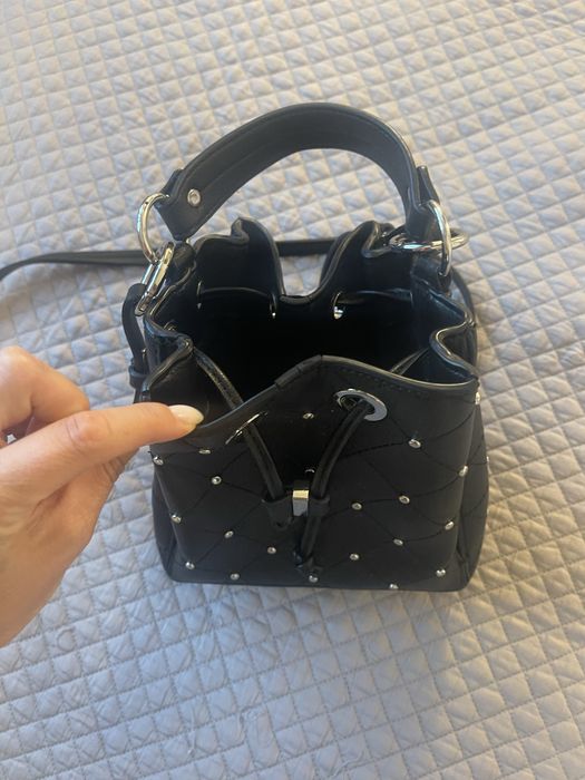 Дамски чанти Каръл, Зара, Манго