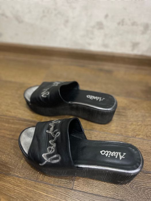 Равни дамски обувки