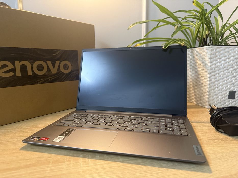 Ноутбук Lenovo Ideapad 3