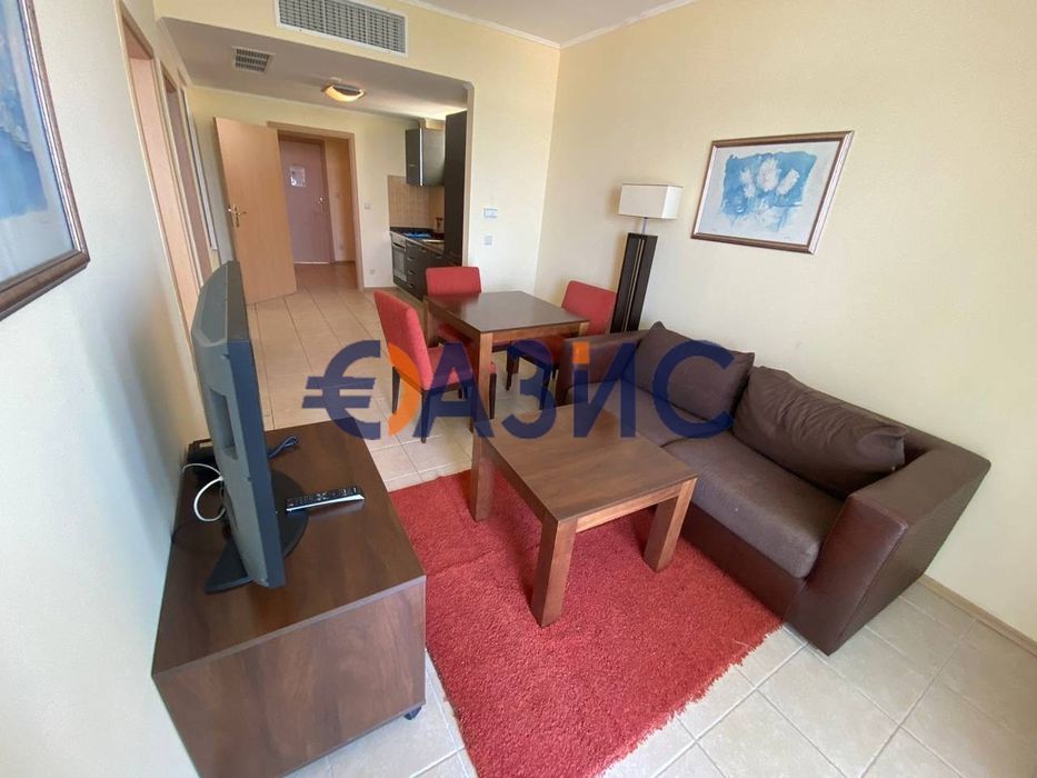 Продава се Тристаен апартамент в Поморие - 79 кв.м за 950 €/кв.м - Снимка #10