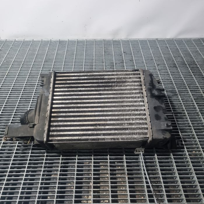 Radiator intercooler Dacia Duster 1.5 Dci 2010 - 2013 110CP 1461CC Manuala K9K Euro5 (1449) 144961381R Garantie