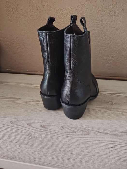 Боти естествена кожа