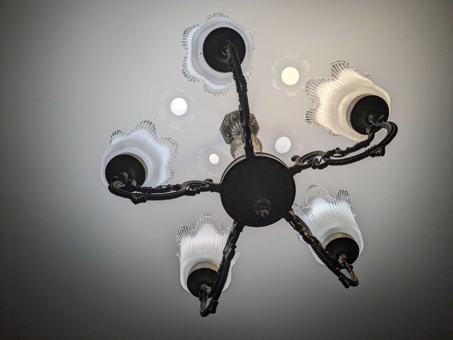 Люстра на потолок Б/У