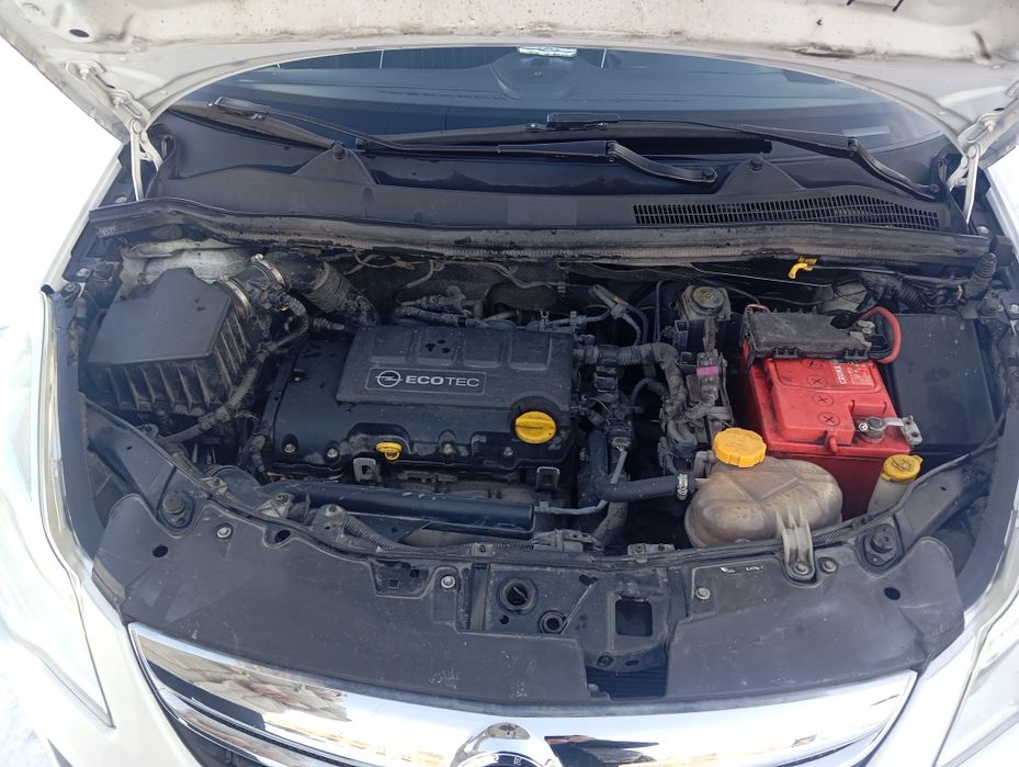 Продаю Опель Корса