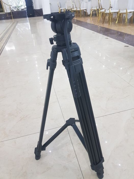 Штатив (Тринога/Монопод)