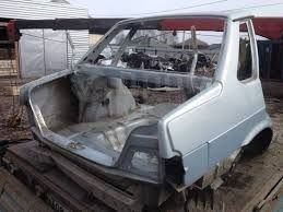 Кузовные детали 2115