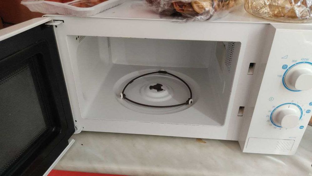 Микроволновая печь
