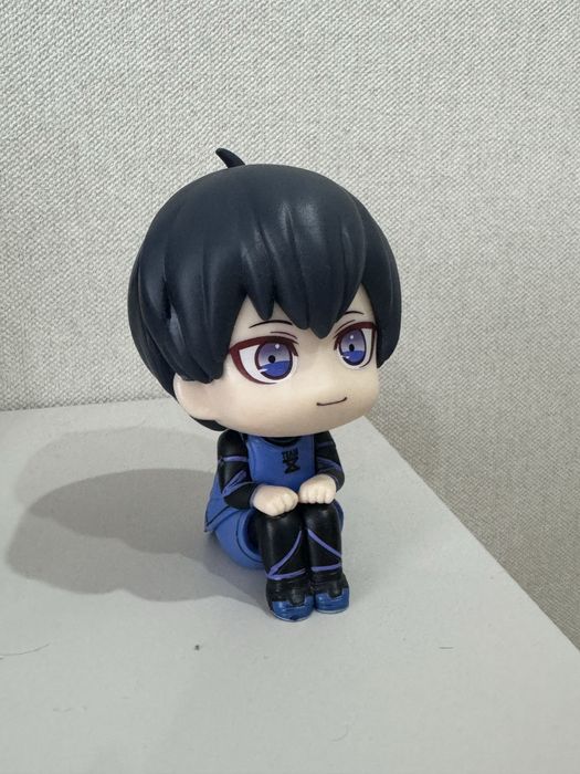 аниме фигурка Исаги Блю Лок