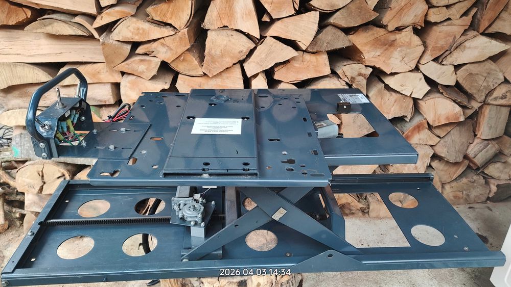 Suport scaun cu reglaje electrice fata/spate,sus/jos si rotire axiala la 90 grade,pentru rulote ,microbuze,etc