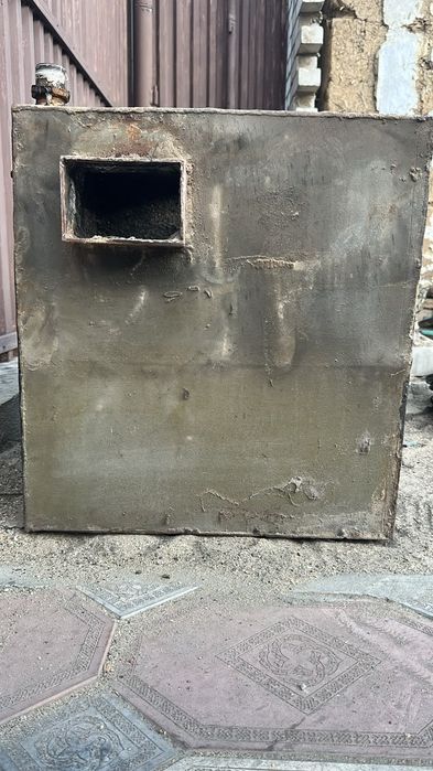 Продам печь с водяной рубашкой 40000 ТГ.